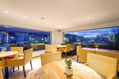 کاسا دان کارلتون هتل اند اسپا