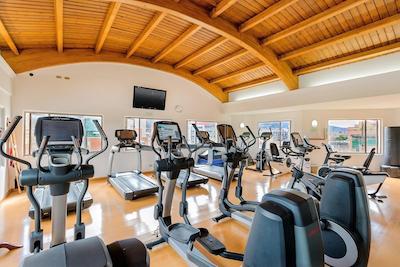 کاسا دان کارلتون هتل اند اسپا