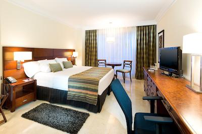 دان کارلتون بوکارامانگا