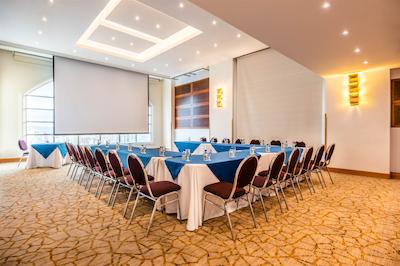 دان کارلتون بوکارامانگا