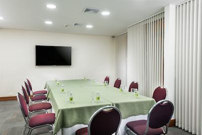 دان کارلتون بوکارامانگا