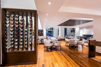 دان کارلتون بوکارامانگا