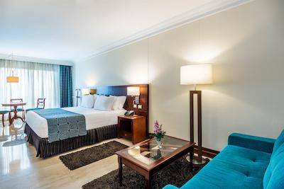 دان کارلتون بوکارامانگا