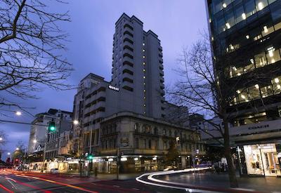 کست اُن کویین