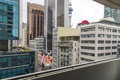 کست اُن کویین