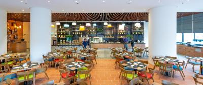 هیلتون گاردن این کوالا لومپور جالان توانکو ابدول راهمان اسود