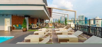 هیلتون گاردن این کوالا لومپور جالان توانکو ابدول راهمان اسود