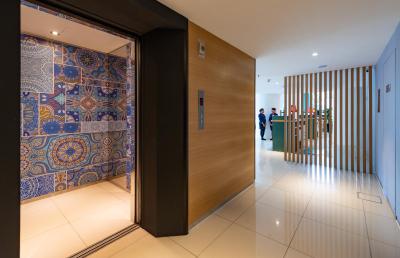 هیلتون گاردن این کوالا لومپور جالان توانکو ابدول راهمان اسود