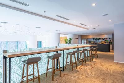 هیلتون گاردن این کوالا لومپور جالان توانکو ابدول راهمان اسود