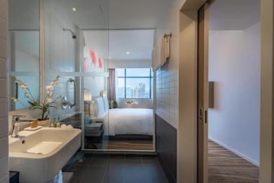 هیلتون گاردن این کوالا لومپور جالان توانکو ابدول راهمان اسود