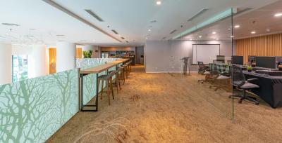 هیلتون گاردن این کوالا لومپور جالان توانکو ابدول راهمان اسود