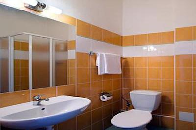 اپارتمنت اماندمنت