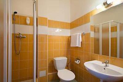 اپارتمنت اماندمنت