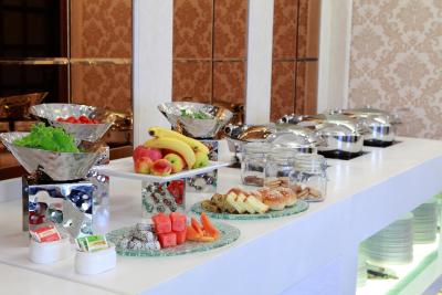 رندزووز شانگهای مری