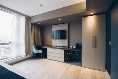 امریان کنگرسُ هتل-گراند ویو