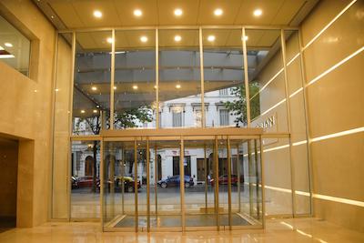 امریان کنگرسُ هتل-گراند ویو