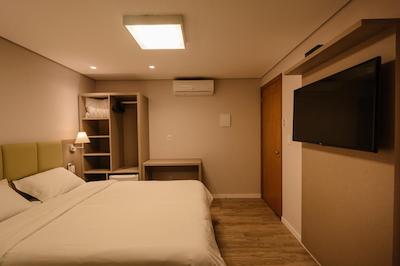 آلامدا فلیس هتل