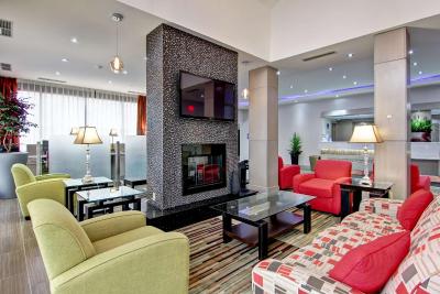 بست وسترن پلاس ترنتو نرد یرک هتل اند سویتز