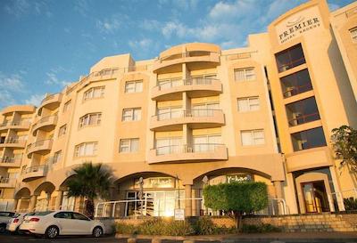 پرمیر هتل رجنت