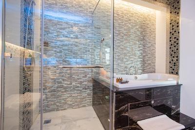 پول سویت چیانگ مای