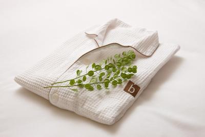 د ب تکیو اساکوسا