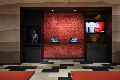 د ب تکیو اساکوسا