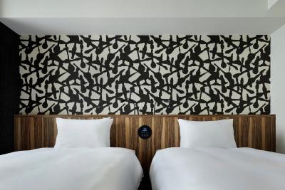 د ب تکیو اساکوسا