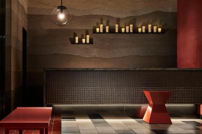 د ب تکیو اساکوسا