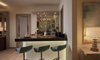 رویال ام هتل اند ریزورت