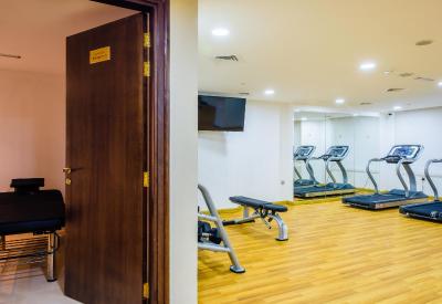 تولیپ این ال خان هتل