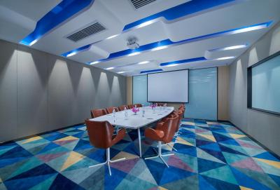 هالیدی این اکسپرس شانگهای جینشان