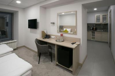 گورود اوتل آن لنینگرادسکی