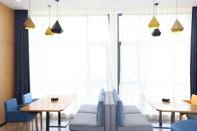 هیات هوس چنگدو پبل والک