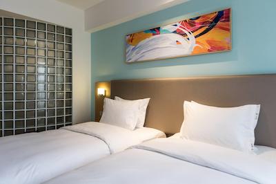 هیات هوس چنگدو پبل والک