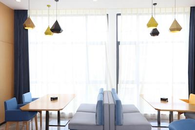 هیات هوس چنگدو پبل والک