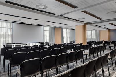 اک هتل کاپ تون واترفرنت