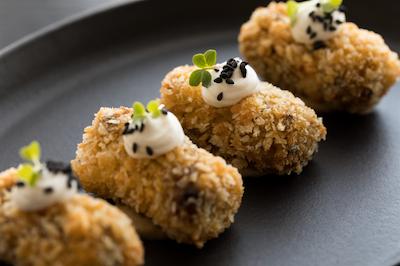 اک هتل کاپ تون واترفرنت