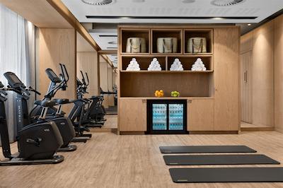 اک هتل کاپ تون واترفرنت