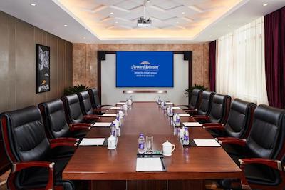 هوارد جهنسُن دریم اسیا ریزرت ویهای