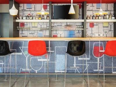 ایبیز مازاتلن مارینا هتل