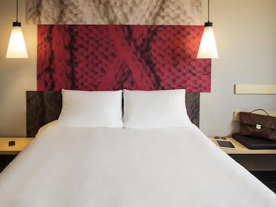 ایبیز مازاتلن مارینا هتل