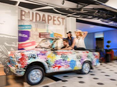 ایبیز بوداپست کسل هیل