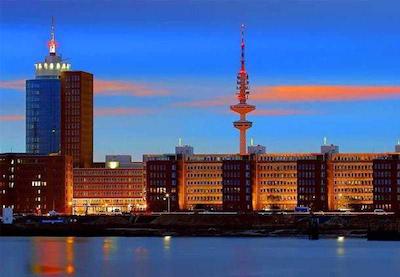 کورتیارد هامبورگ آیرپرت هتل