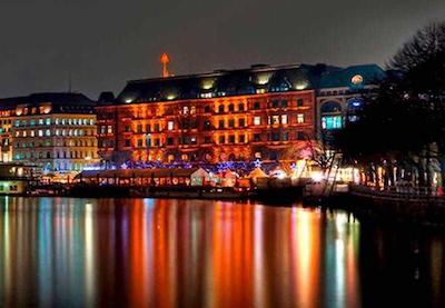 کورتیارد هامبورگ آیرپرت هتل