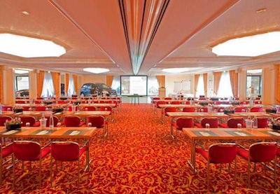 کورتیارد هامبورگ آیرپرت هتل