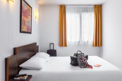 اپاردتل اداجیو اکسز نیس اکرپلیز