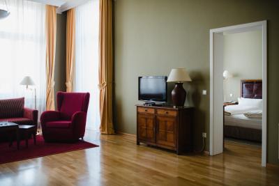 لویساز پلاس