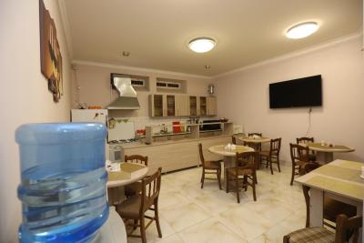 آلبا هتل ایروان