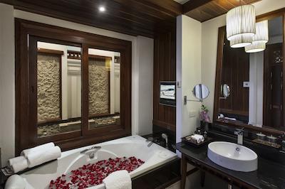 راتیلانا ریورسید اسپا ریزرت چیانگ مای