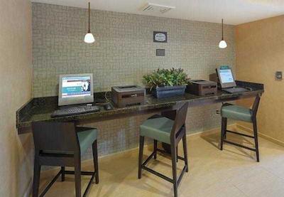 رسیدنس این اسالت لاک سیتی کتتونوود